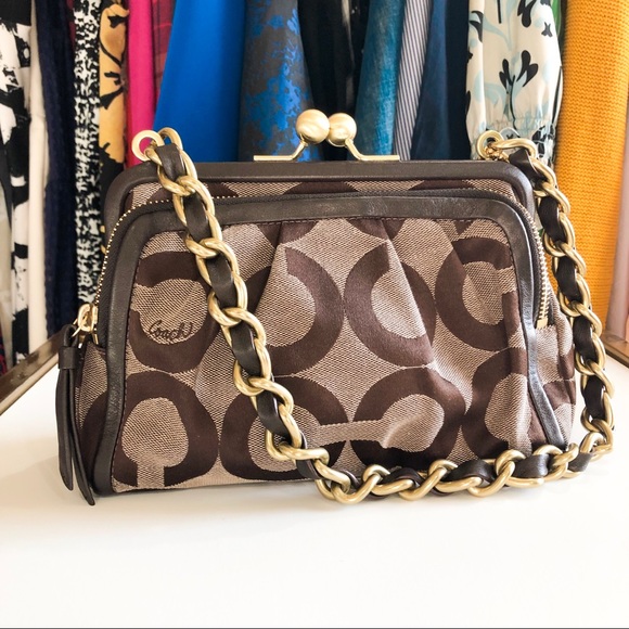 Coach Handbags - 💥Last Chance💥 Coach -Parker Op Art Signature